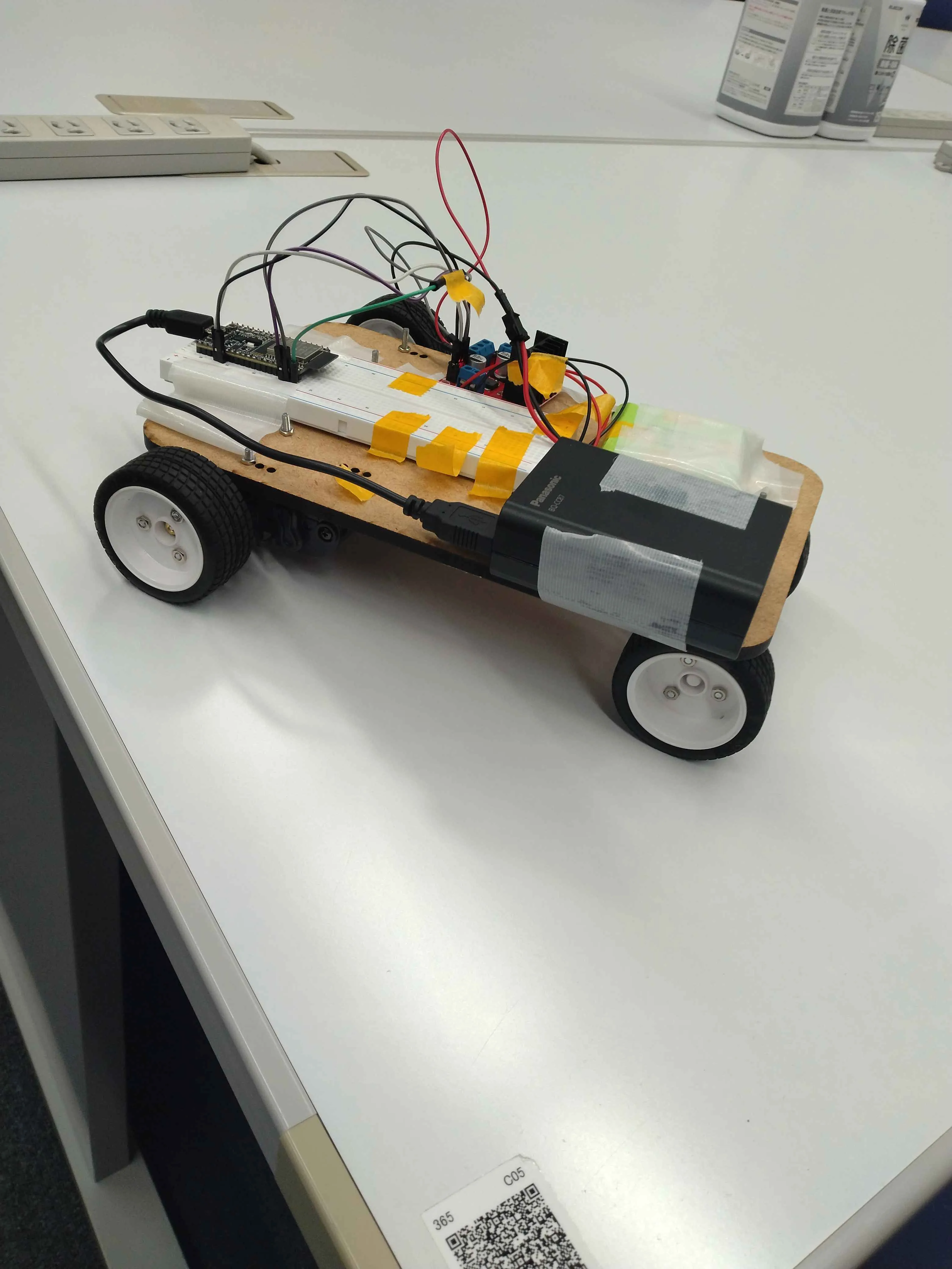 簡易ロボットカーの完成写真